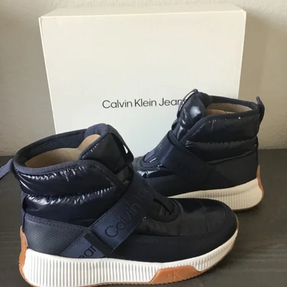 CALVIN KLEIN JEANS Women's Mabon Nylon High Top Sneakers, size 9.5